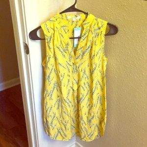 Fun2Fun Split Neck Top